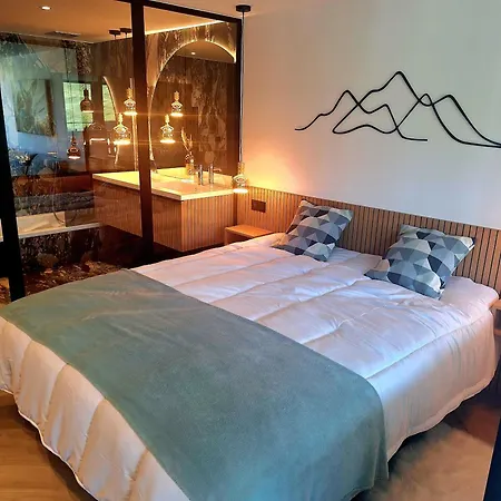 App D'exception 8pers, 66 M2, Plein Sud, Confort, Sauna, Au Calme, Renovation 2024 דירה